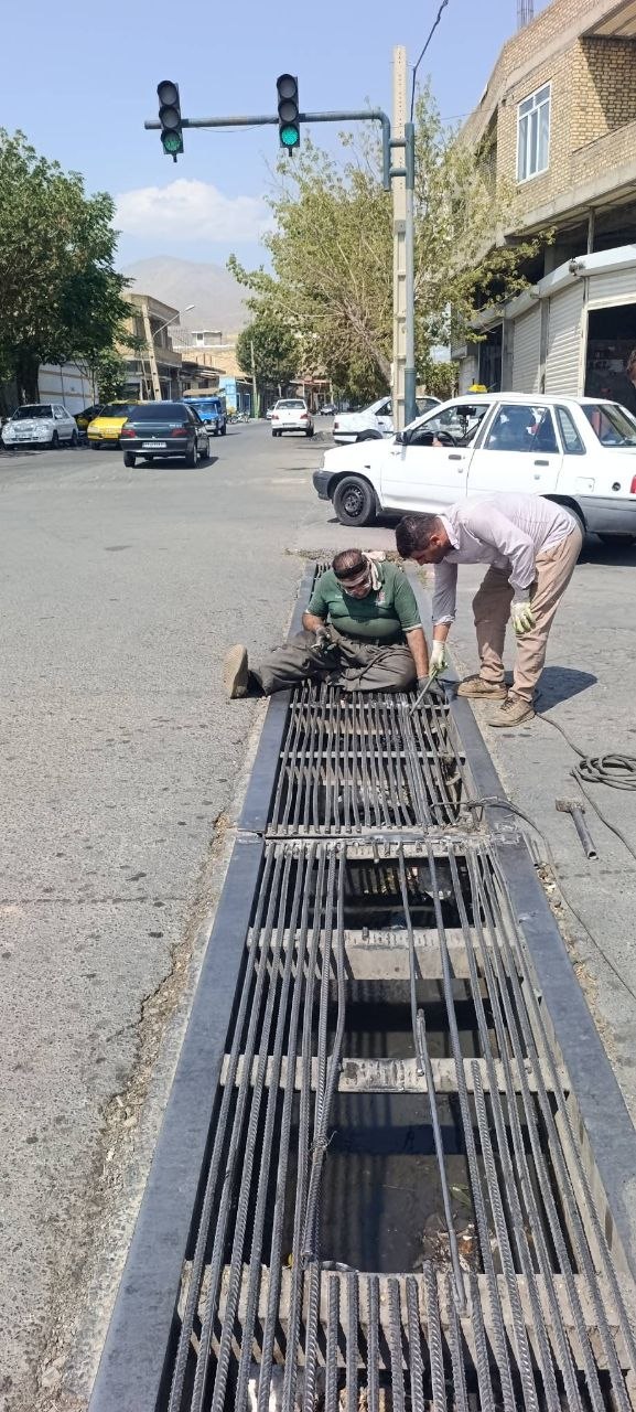 بدون عنوان