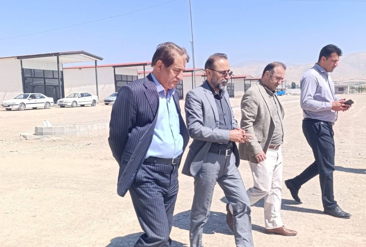 بازدید میدانی از ابرپروژه پایانه صادراتی اشنویه؛ گامی مهم برای رونق اقتصادی