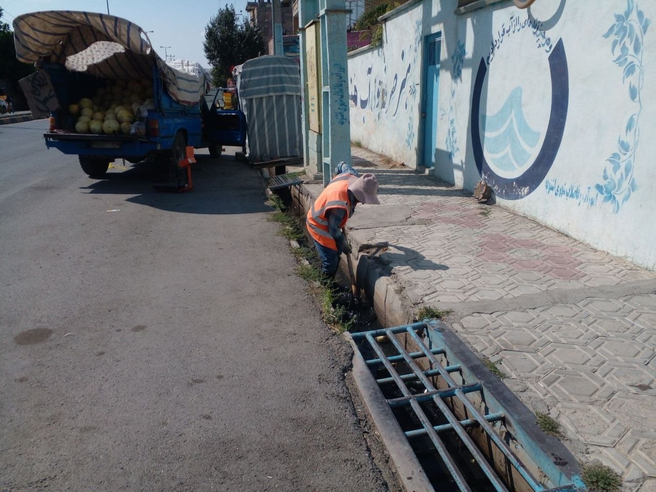 پاکبانان اشنویه عملیات لایروبی پیشگیرانه برای فصل بارش را آغاز کردند
