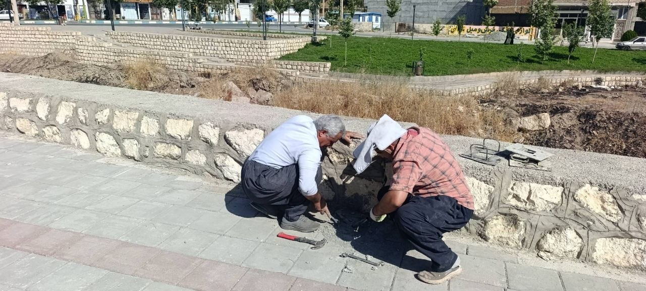 بدون عنوان