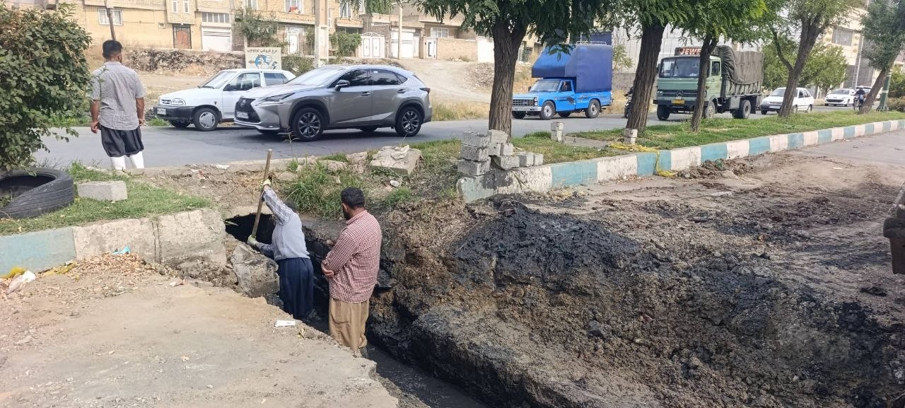 محدودیت تردد در سه‌راهی شهرک فرهنگیان به‌دلیل عملیات عمرانی