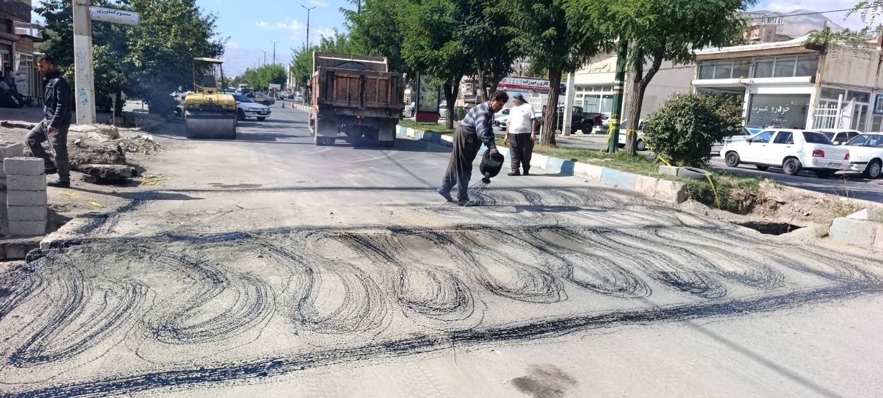 پایان عملیات عمرانی و آسفالت‌کاری در سه‌راهی شهرک فرهنگیان